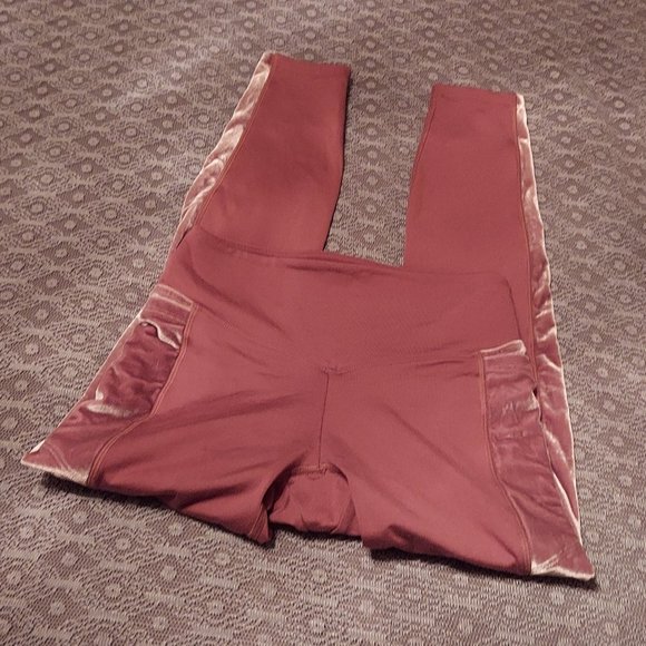 XS PINK By Victoria's Secret Dusty Rose Velvet High Waist Legging With Pockets - Picture 1 of 7
